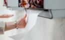 Máy sấy khí hay Khăn giấy lau tay: Giải pháp nào tối ưu cho vệ sinh doanh nghiệp?